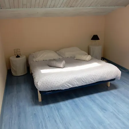 Vakantiehuis Chez Cali - Maison 10 Pers La Seguiniere